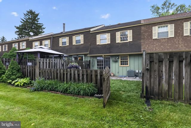 73 ROBODA BLVD, Royersford, PA 19468