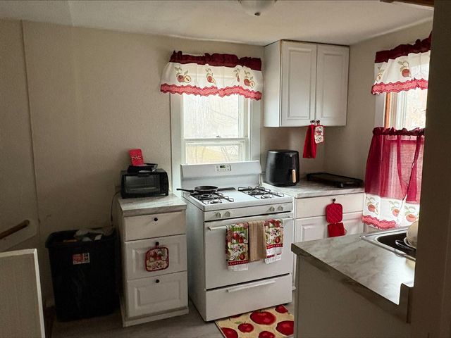 314 W Southern Avenue, Muskegon, MI 49441