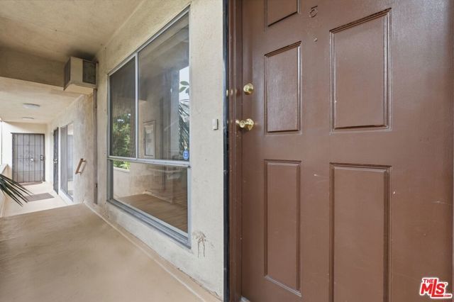 2332 S Beverly Glen Boulevard 5, Los Angeles, CA 90064