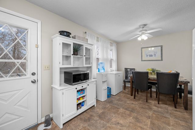 104 Girard Street, Port Byron, IL 61275