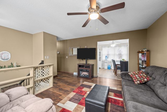 104 Girard Street, Port Byron, IL 61275