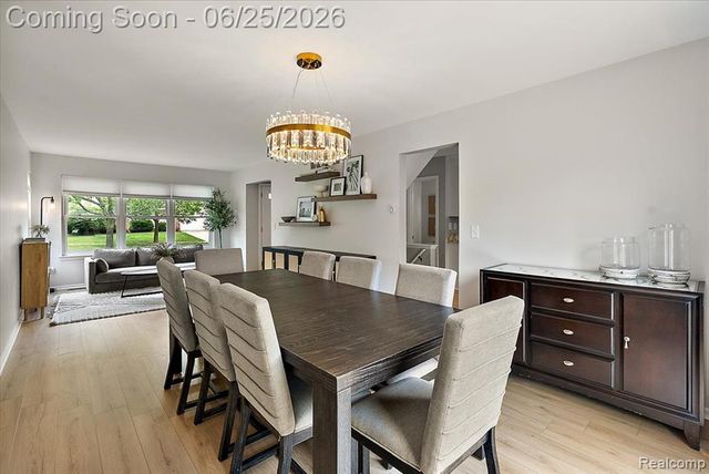 45071 Yorkshire Drive, Novi, MI 48375