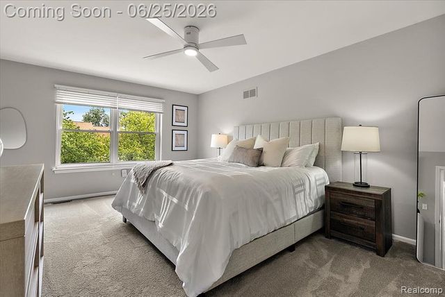 45071 Yorkshire Drive, Novi, MI 48375