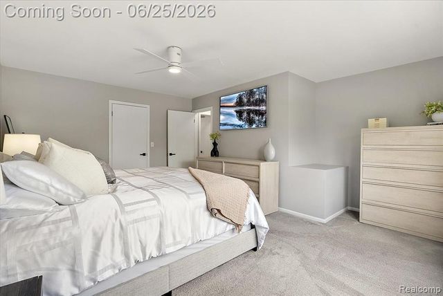 45071 Yorkshire Drive, Novi, MI 48375