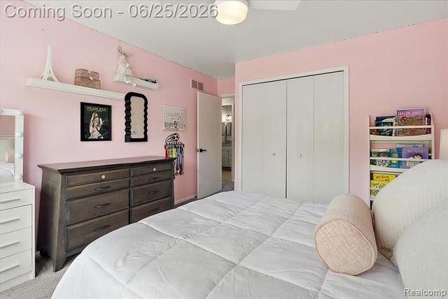 45071 Yorkshire Drive, Novi, MI 48375