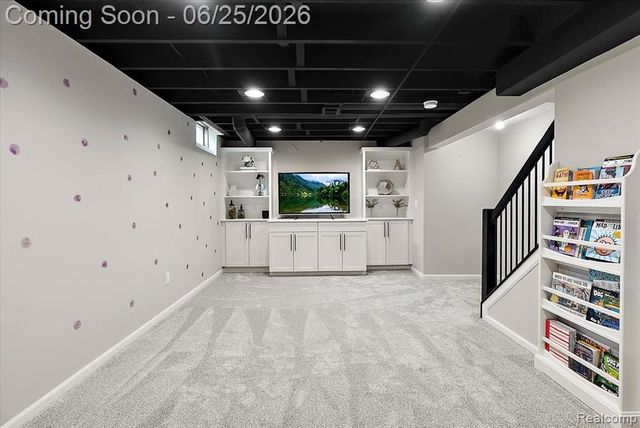 45071 Yorkshire Drive, Novi, MI 48375
