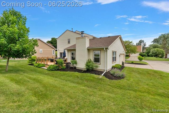 45071 Yorkshire Drive, Novi, MI 48375