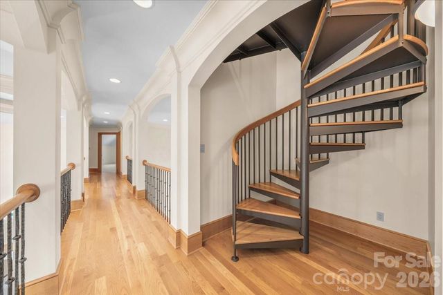 1043 Rolling Green Drive, Newton, NC 28658