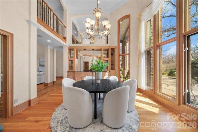 1043 Rolling Green Drive, Newton, NC 28658