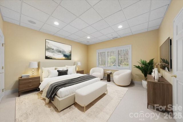 1043 Rolling Green Drive, Newton, NC 28658