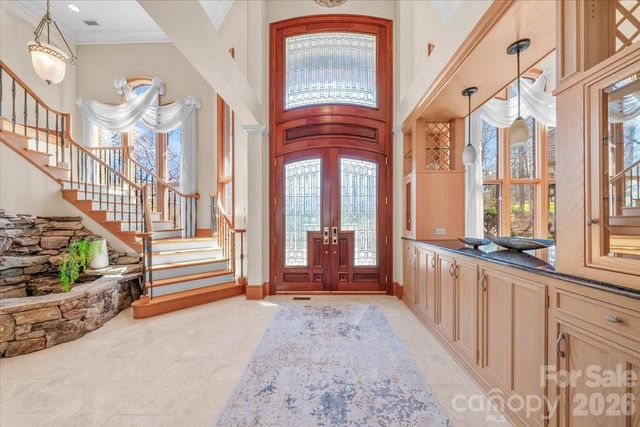 1043 Rolling Green Drive, Newton, NC 28658