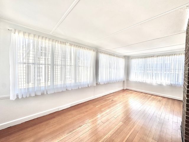 23 Benton Rd, Belmont, MA 02478