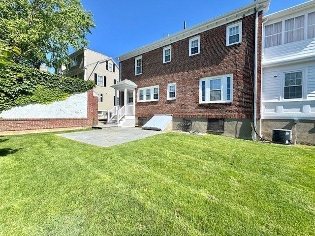 23 Benton Rd, Belmont, MA 02478