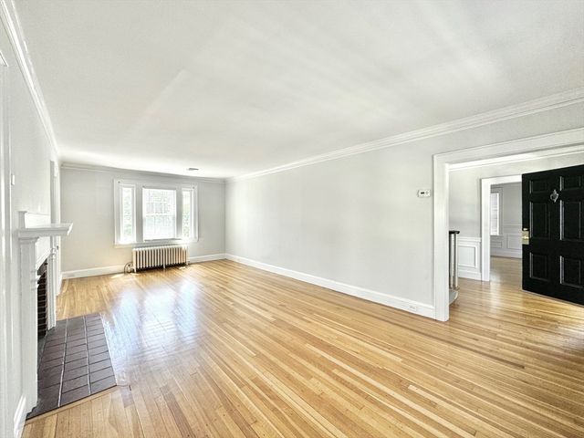 23 Benton Rd, Belmont, MA 02478