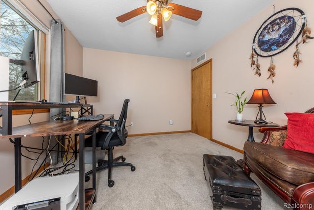 9624 Sawgrass Court, Van Buren Charter Township, MI 48111