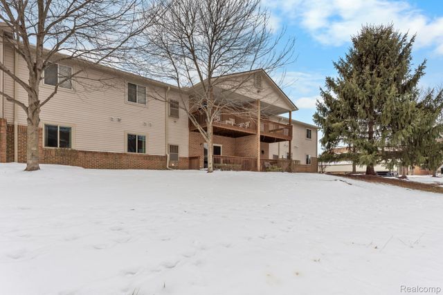 9624 Sawgrass Court, Van Buren Charter Township, MI 48111