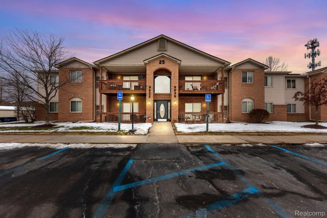 9624 Sawgrass Court, Van Buren Charter Township, MI 48111