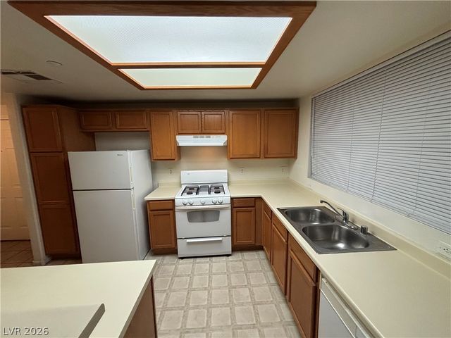 833 Aspen Peak Loop 2321, Henderson, NV 89011