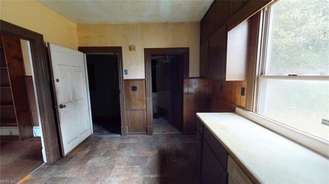 1913 Bay AVE, Hampton, VA 23661