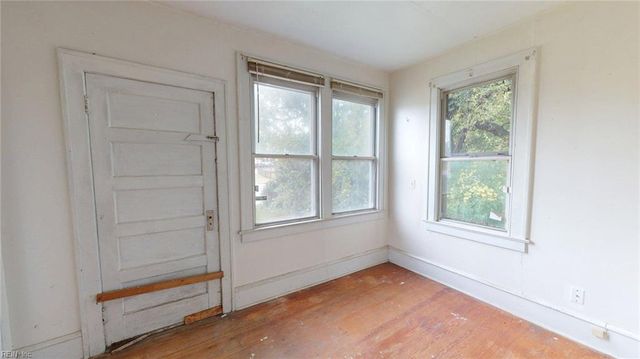 1913 Bay AVE, Hampton, VA 23661