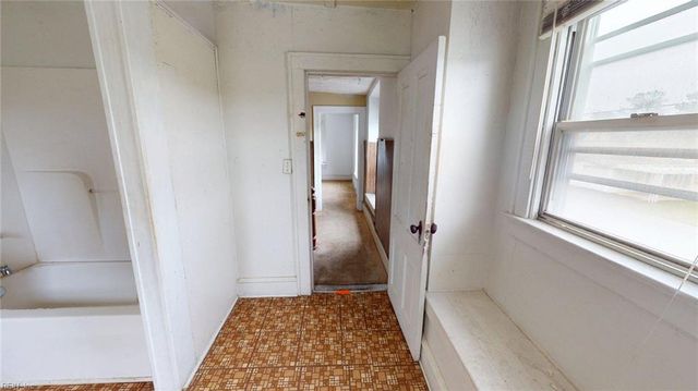 1913 Bay AVE, Hampton, VA 23661