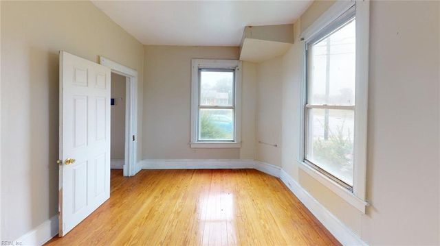 1913 Bay AVE, Hampton, VA 23661