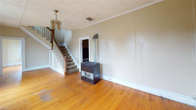 1913 Bay AVE, Hampton, VA 23661