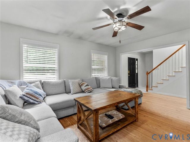 10130 Coalboro Rd, Chesterfield, VA 23838