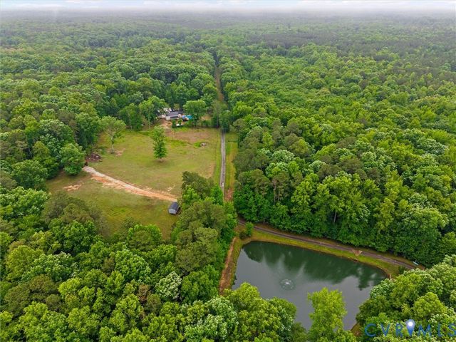 10130 Coalboro Rd, Chesterfield, VA 23838