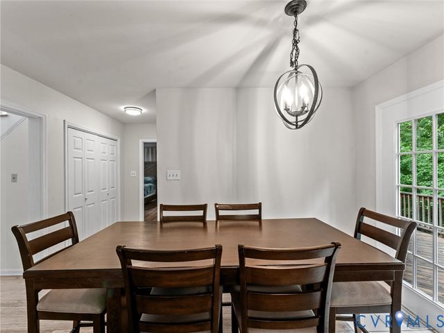 10130 Coalboro Rd, Chesterfield, VA 23838