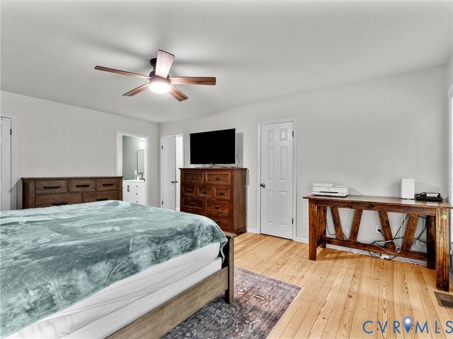 10130 Coalboro Rd, Chesterfield, VA 23838