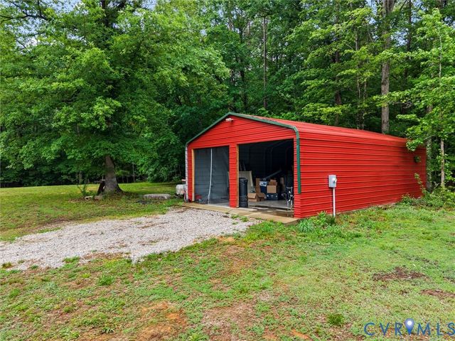 10130 Coalboro Rd, Chesterfield, VA 23838