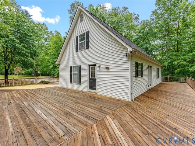 10130 Coalboro Rd, Chesterfield, VA 23838