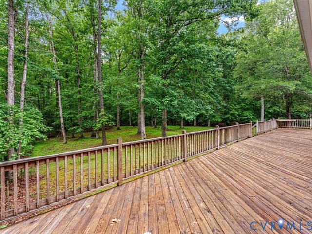10130 Coalboro Rd, Chesterfield, VA 23838