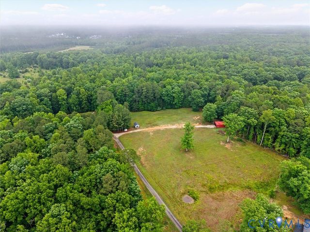 10130 Coalboro Rd, Chesterfield, VA 23838