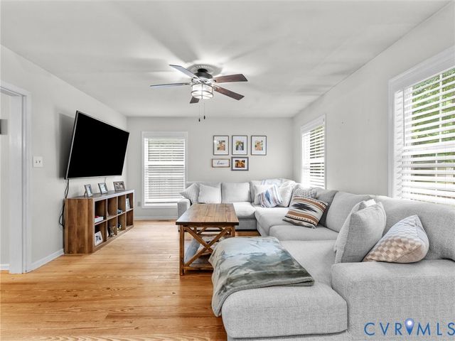 10130 Coalboro Rd, Chesterfield, VA 23838