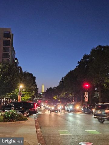 814 3RD ST SW #814, Washington, DC 20024