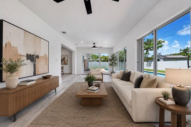 6250 SW 62 Pl, South Miami, FL 33143