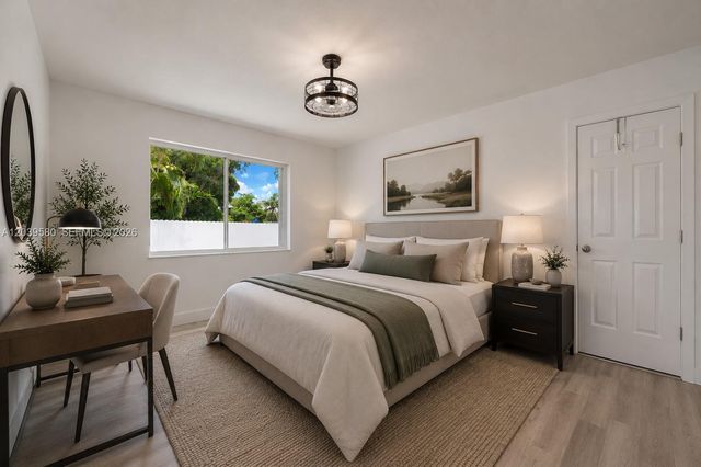 6250 SW 62 Pl, South Miami, FL 33143