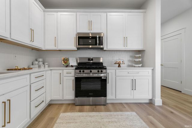 1135 Harvey Street, South Bend, IN 46616