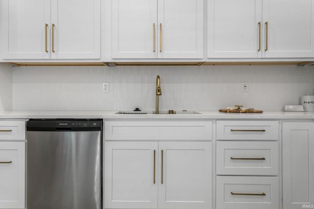 1135 Harvey Street, South Bend, IN 46616