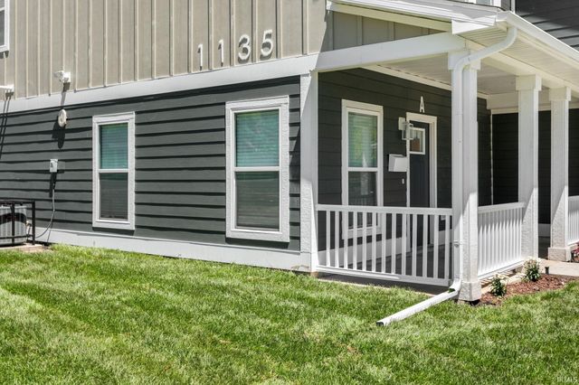 1135 Harvey Street, South Bend, IN 46616