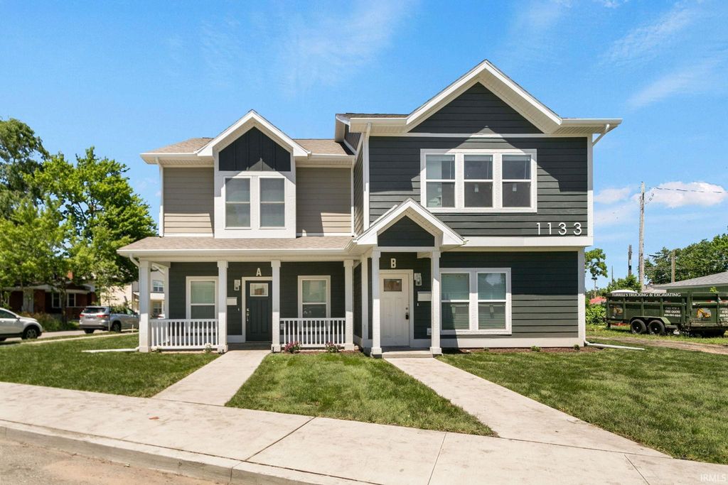 1135 Harvey Street, South Bend, IN 46616