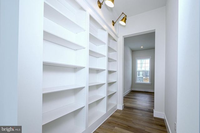 16 MCKNIGHT FARM LN, Glenmoore, PA 19343