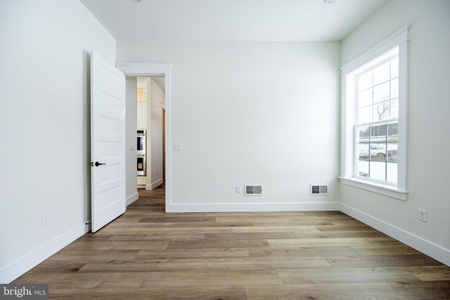 16 MCKNIGHT FARM LN, Glenmoore, PA 19343