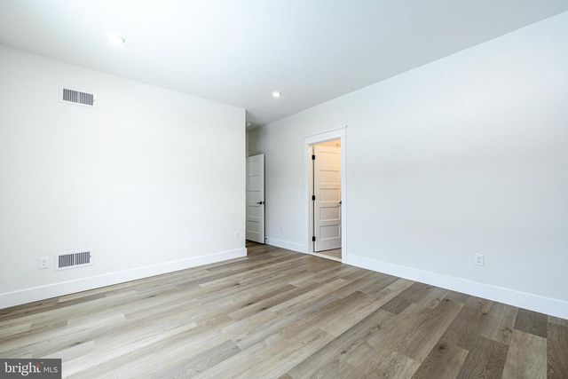 16 MCKNIGHT FARM LN, Glenmoore, PA 19343