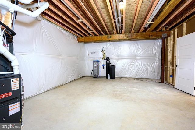 16 MCKNIGHT FARM LN, Glenmoore, PA 19343