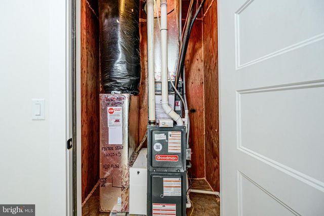 16 MCKNIGHT FARM LN, Glenmoore, PA 19343