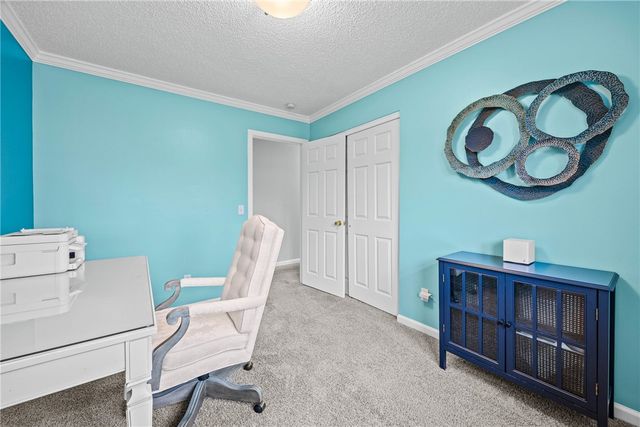 4 Putting Green Lane, Perinton, NY 14526