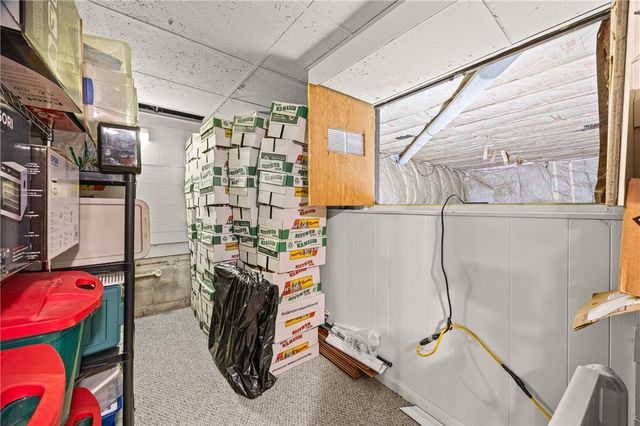 4 Putting Green Lane, Perinton, NY 14526